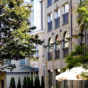 Lejlighedshotel Mamaison Diana, Warszawa