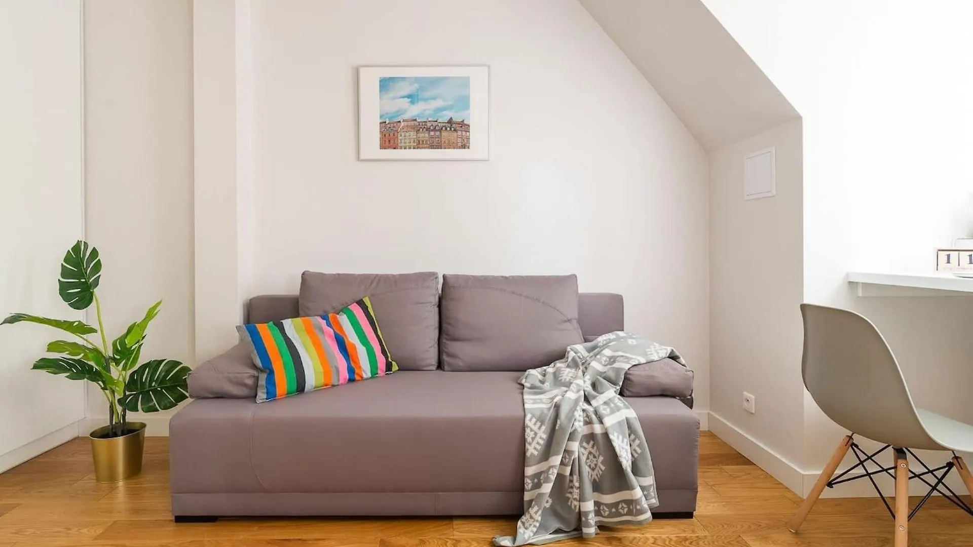 Rodzinny I Przytulny Apartament Z Jedna Sypialnia W Warszawie By Rent Like Home Warschau