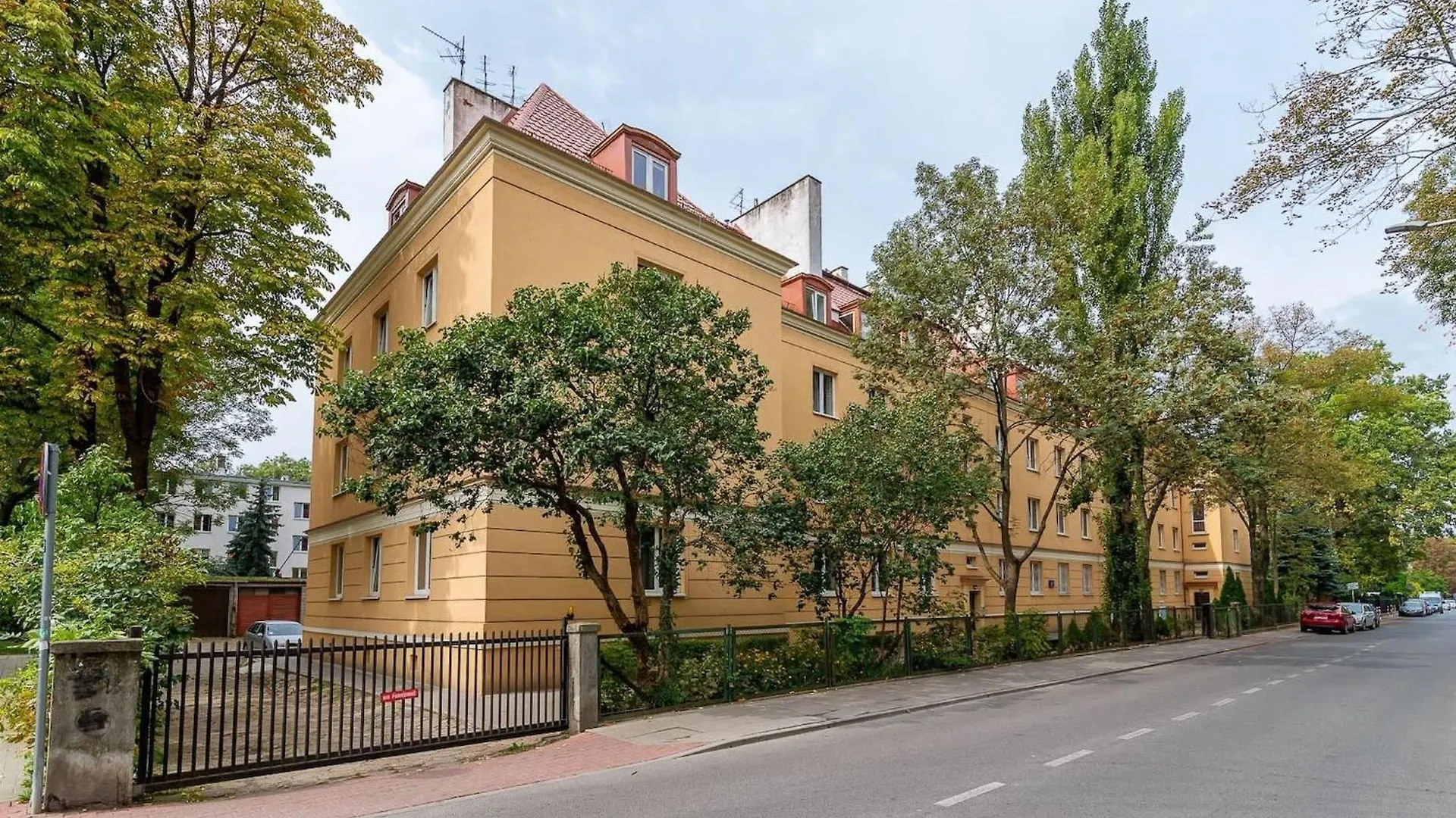 Rodzinny I Przytulny Apartament Z Jedna Sypialnia W Warszawie By Rent Like Home Warschau 0*,